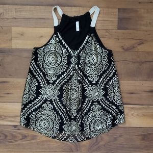 Sleeveless gold sequins shirt